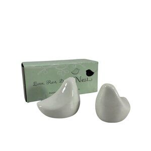 Porcelain Love Birds Salt Pepper Shakers White Lovebirds Nest Dream Modern New